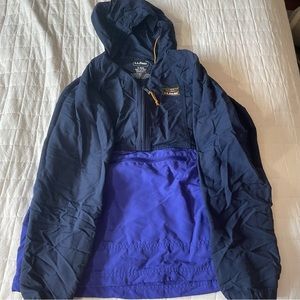 L.LBean Windbreaker!
